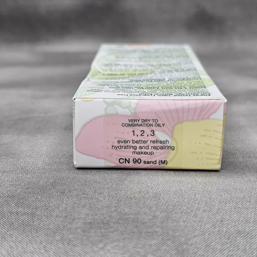 CLINIQUE Even Better Refresh Hydrating & Repairing Makeup 'CN 90 Sand' NEW‎ - Picture 4 of 5
